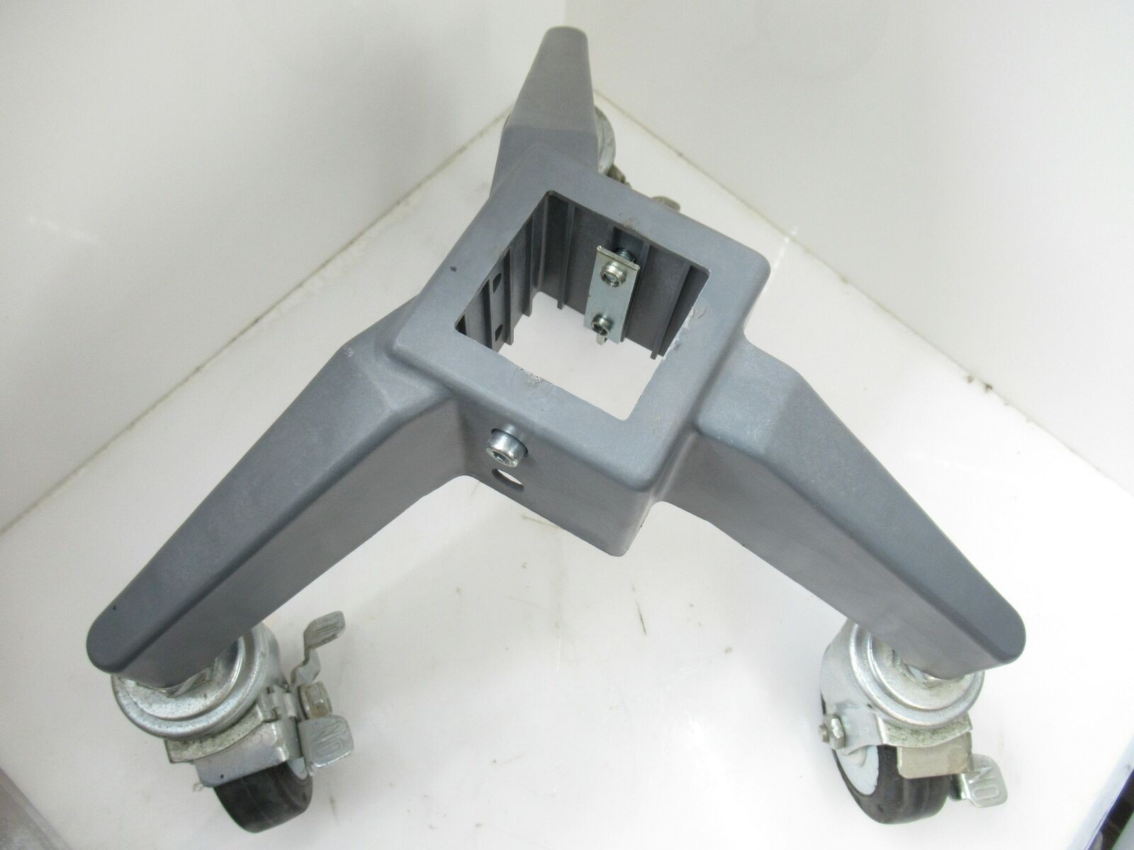 Picture 2 of 6