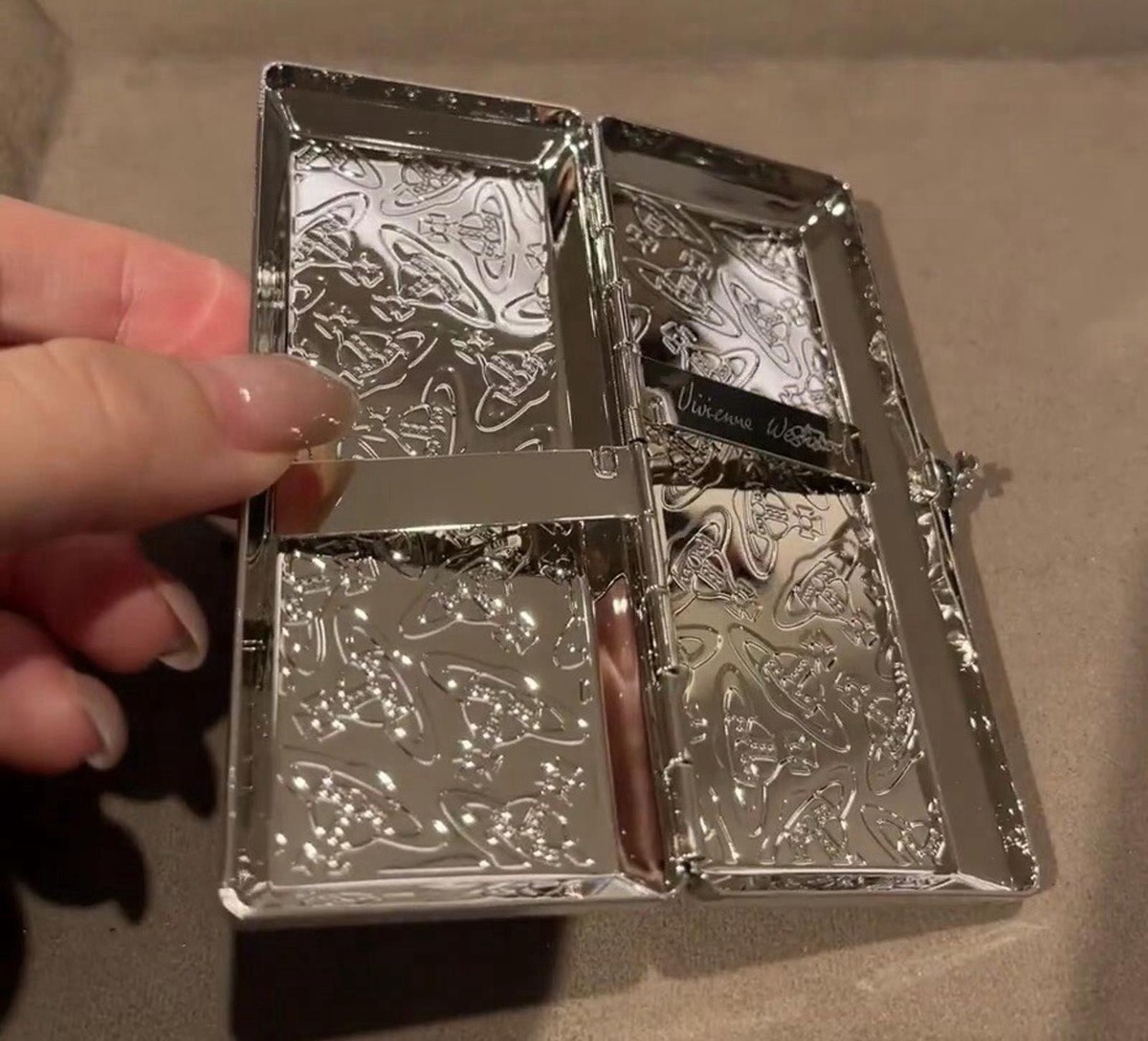 US Seller* Nana Silver Cigarette Case Gift Box Included