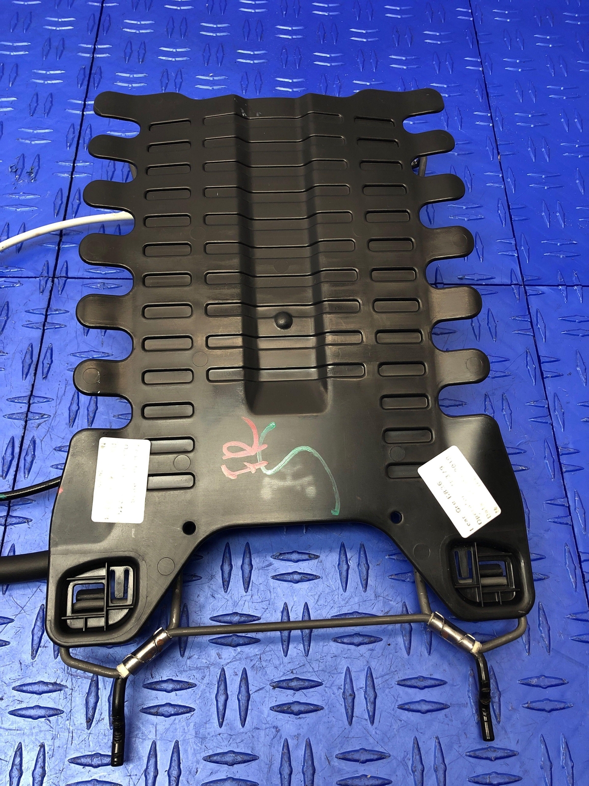 2013-2021 MASERATI QUATTROPORTE M156 FRONT RIGHT SEAT LUMBAR SUPPORT PAD W/MOTOR