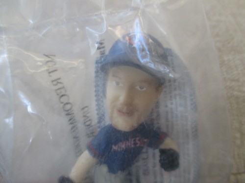 Corey KOSKIE Minnesota TWINS Mini Bobblehead from 2002 McDonalds - Picture 3 of 5