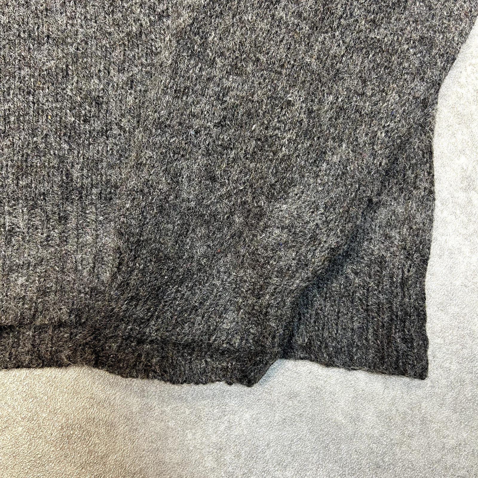 Voyageur Knitted Jumper Mens Medium 1/4 Quarter Button Up Sweater, Grey image 4