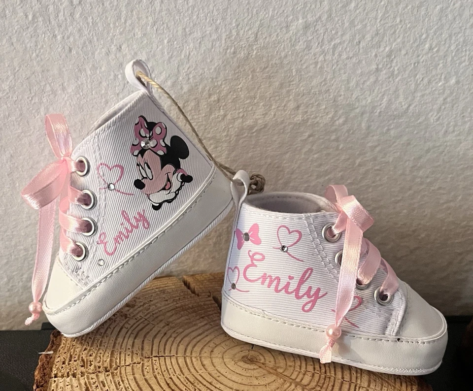 Scarpine bebè in tela, personalizzabili,stampa, nome, disegno, strass, benvenuta - Immagine 3 di 4