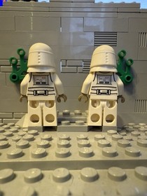 Snowtrooper Hoth Lot 4483 Star Wars LEGO&reg; Minifigure Mini Figure (Qty 2x)