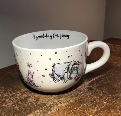 Disney Winnie The Pooh And Friends Christmas Soup Mug ''A Good Day For Giving''