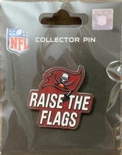 TAMPA BAY BUCCANEERS RAISE THE FLAGS COLLECTOR PIN NEW WINCRAFT