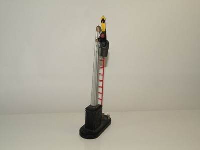 Lionel Postwar 151 Semaphore  TESTED