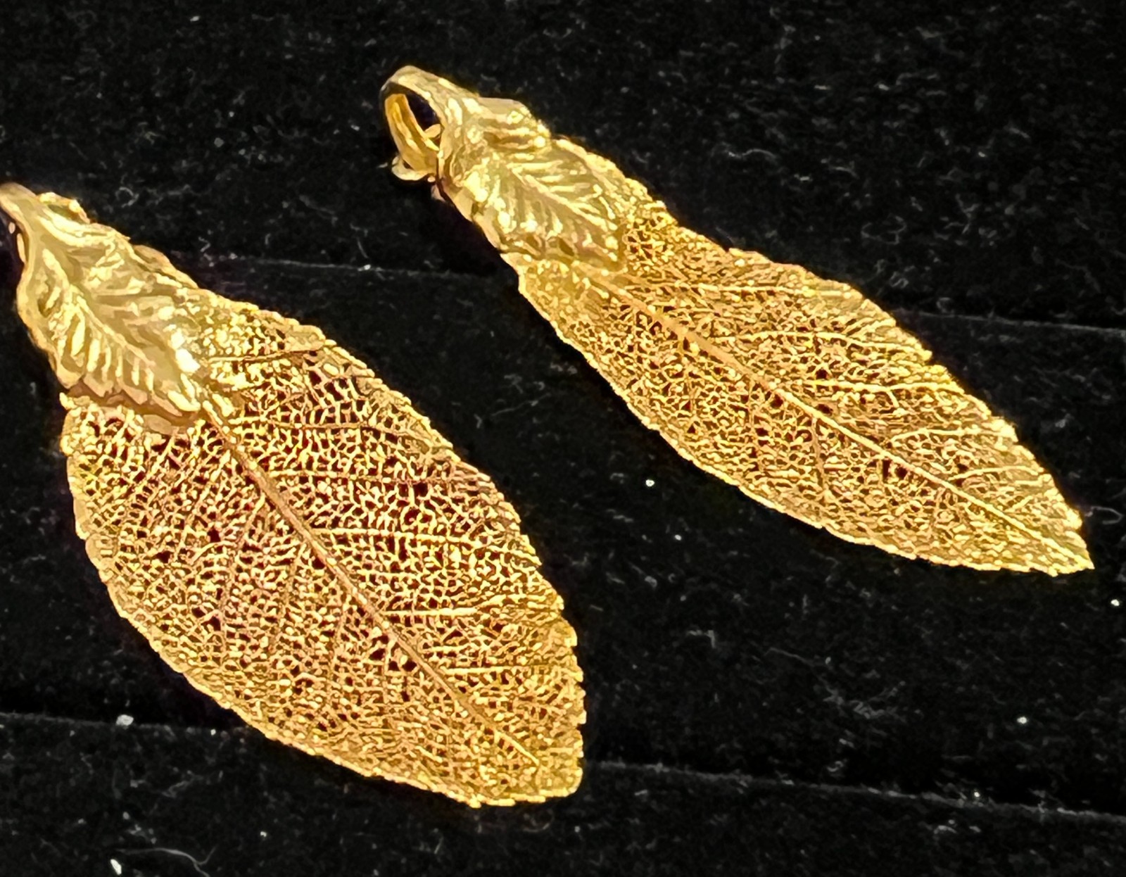 Vintage 24K Gold dipped Real Leaf Set of 3 Pendan… - image 4