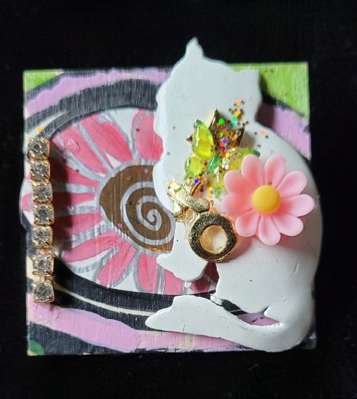 Kitty Butterfly Flower XO Brooch!  Handpaint, Rhinestones, Collage Mixed Media!