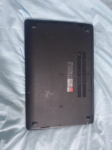 Asus X502C 15.6" i3-3217U 1.80GHz 4GB RAM 250GB HDD Win 10 Screen Defect Faulty - Picture 8 of 8