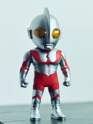 MAZZCOT Ultraman Vinyl Figure Limited Fashion Model 24cm New In