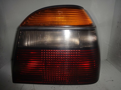 VW Golf 3 Rücklicht Rückleuchte Licht Leuchte HL rechts 1H6945112B Hella schwarz