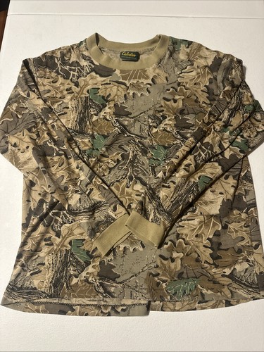 Vintage Cabela’s Pocket Long Sleeve Size XL Fits Like A Large