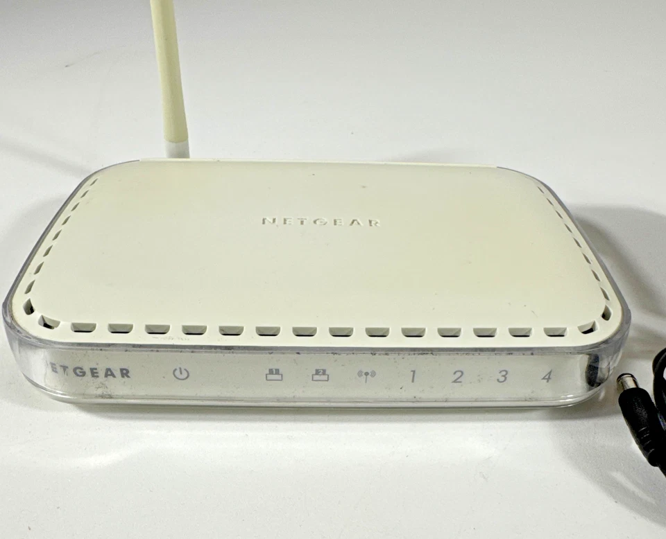 Netgear WGPS606 54Mbps Wireless Print Server 4-Port Switch - Image 2 of 4