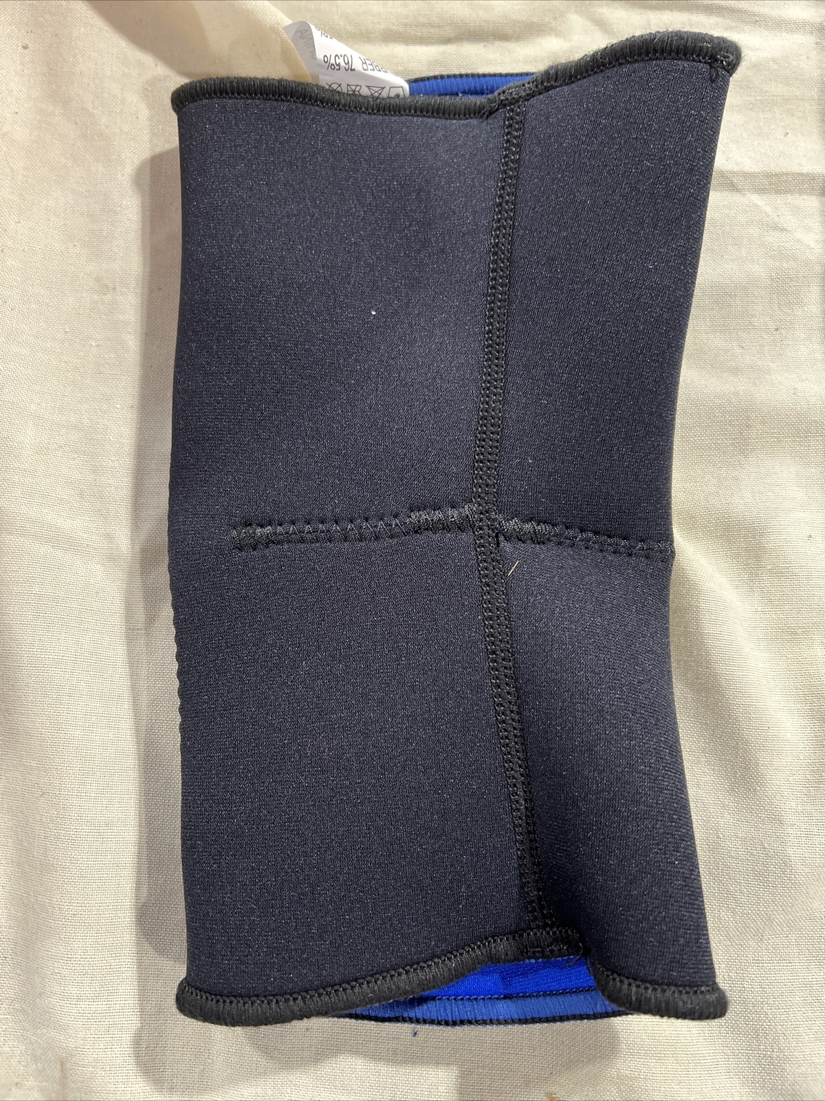 Matman Wrestling Knee Pad Knee Sleeve Adult Youth Neoprene Reversible