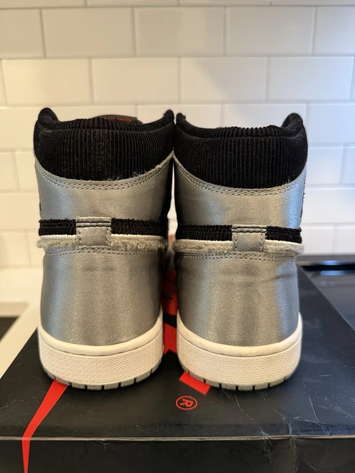 Talla 10.5 -Aleali May x Air Jordan 1 Retro OG High Satin Shadow Foto 3 de 4