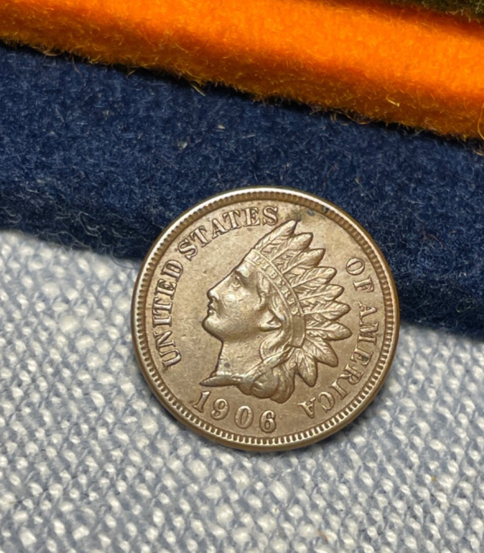 (#100548).   Indian Head Cent:  1906.  Unc/au.     (See Video!!)