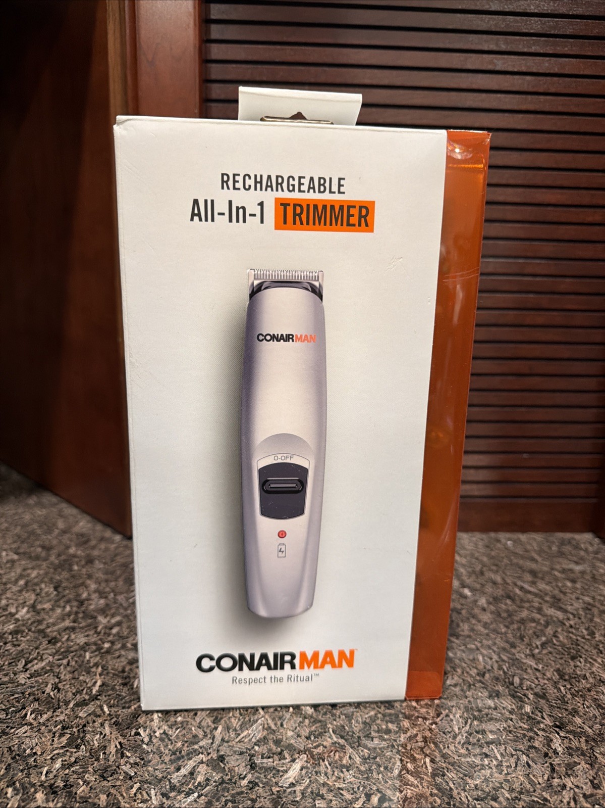 New Conair Man All-In-1 Trimmer All-In-One Grooming Kit GMT1