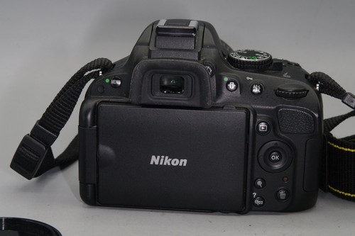 Nikon D5100 16.2MP DSLR wit 18-55mm Lens +Battery - Excellent - S/C 1635 - Picture 6 of 8