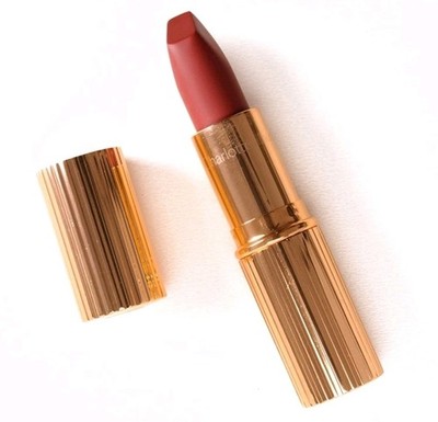 Charlotte Tilbury: Matte Revolution: Walk of No Shame