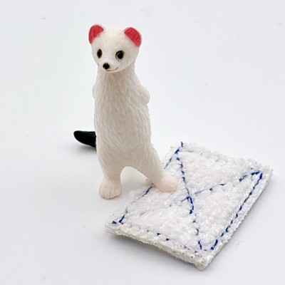 Stoat Mopping Mini Figure Mascot Animal Capsule Toy Gacha Gashapon Japan Limited
