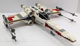 LEGO Star Wars (9493) X-Wing Starfighter Complete with Box Instructions Bags