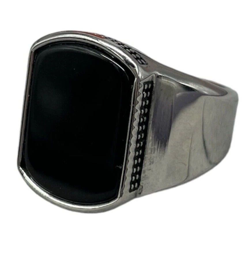 Anello Uomo pietra nera onice rettangolare colore argento acciaio inox Misura 16 - Immagine 2 di 4