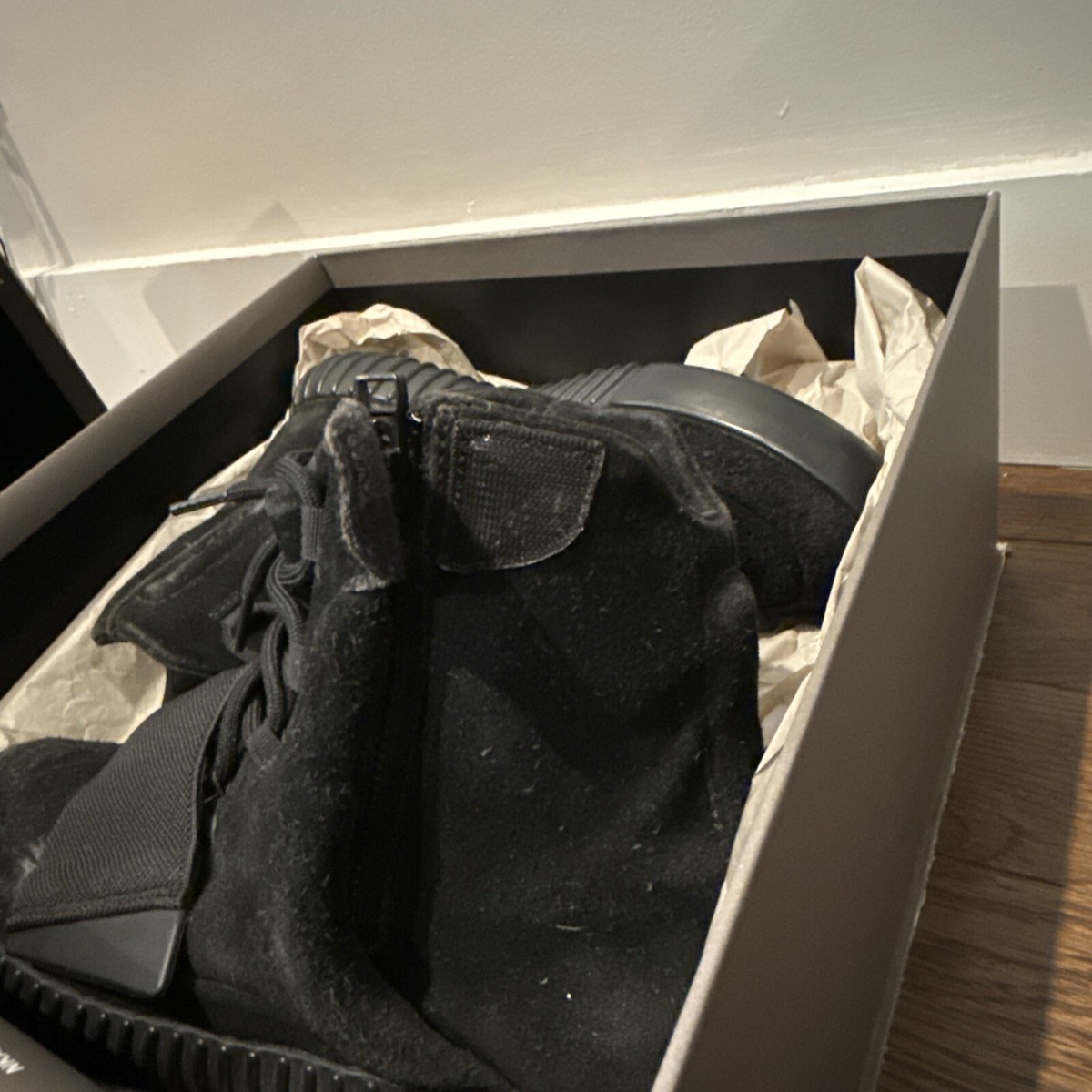 Size 9 - adidas Yeezy Boost 750 Triple Black | eBay Size 9 - adidas Yeezy Boost 750 Triple Black | eBay