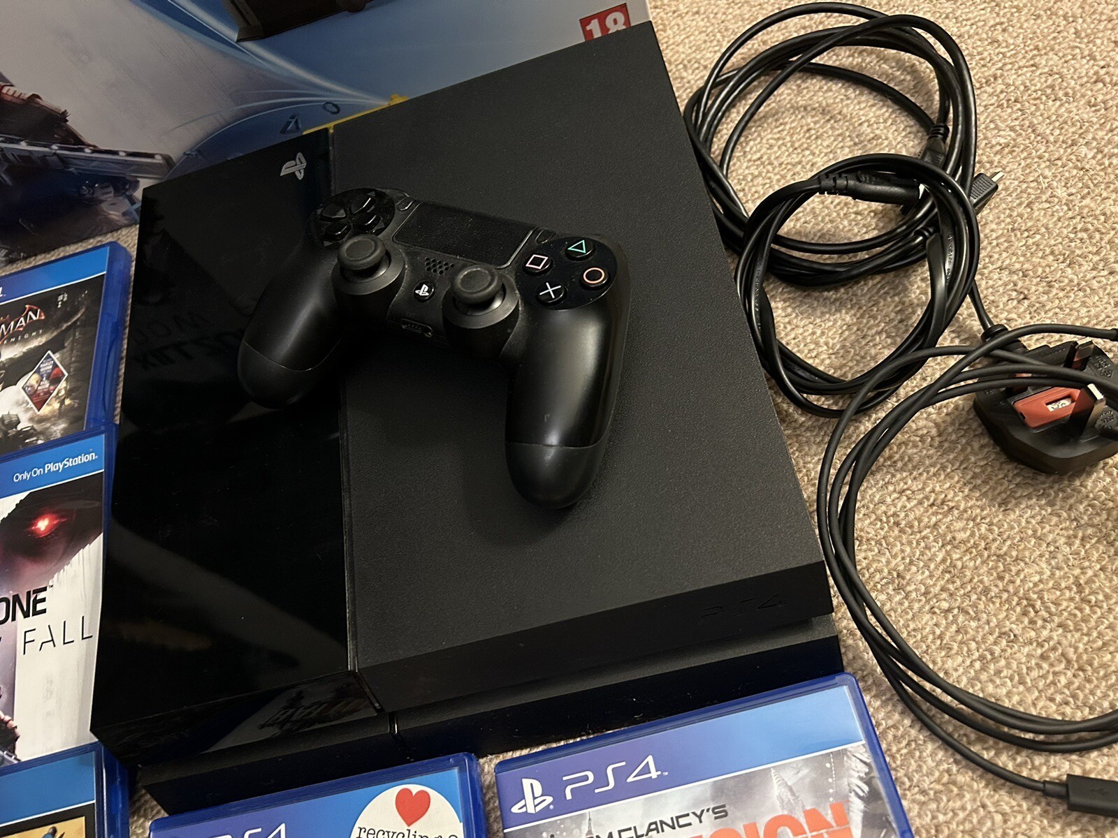 Sony PlayStation 4 500GB Console Jet black with games. eBay