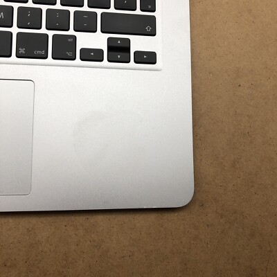 Plasturgie Complète Avec Clavier QWERTY Pour MacBook Air A1466 – Reconditionné Testé