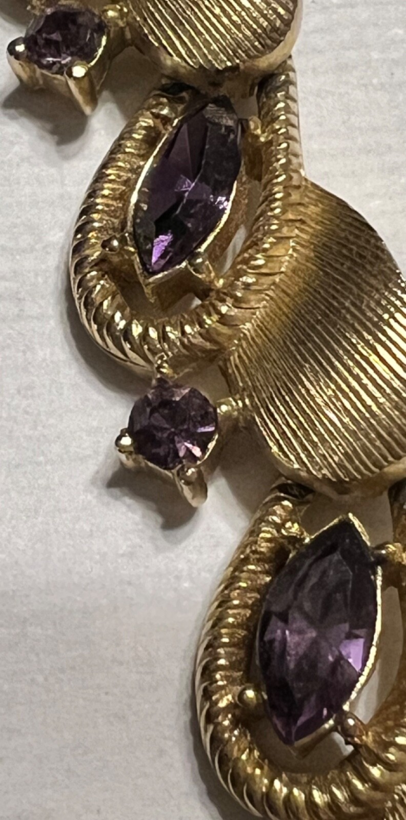 VTG Trifari Goldtone & Purple Stone Necklace - image 6