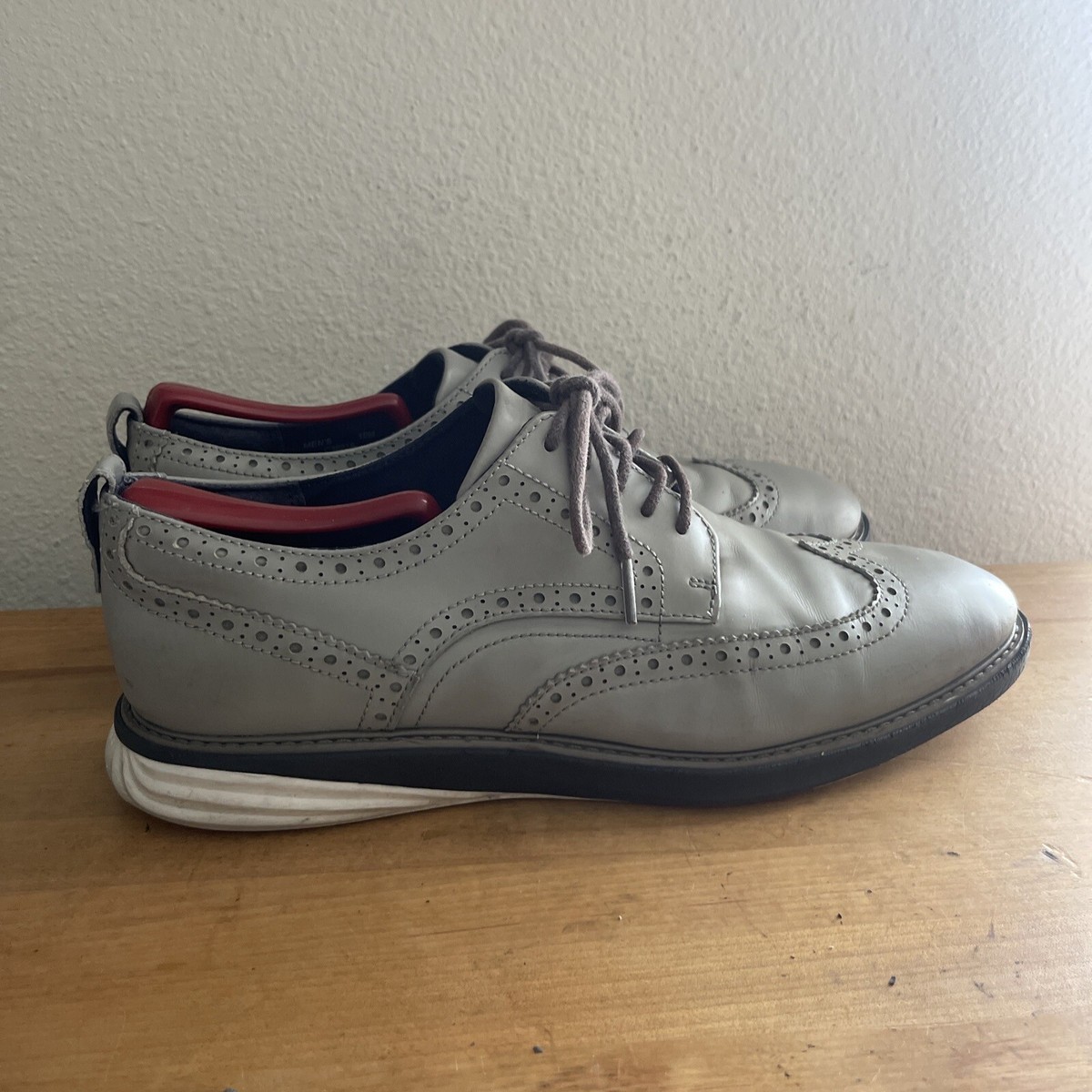 Cole Haan Oxford Shoes Men display picture 1