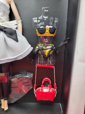 2007 Integrity Toys FR Miracle Child Ayumi Nakamura Gift Set