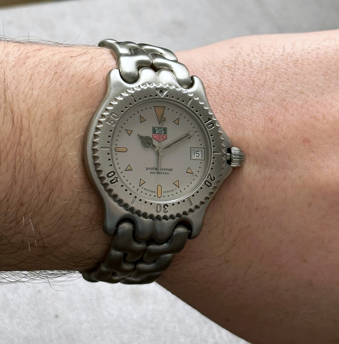 Tag Heuer Professional WG1112-KO Quartz Swiss Made 200M 35