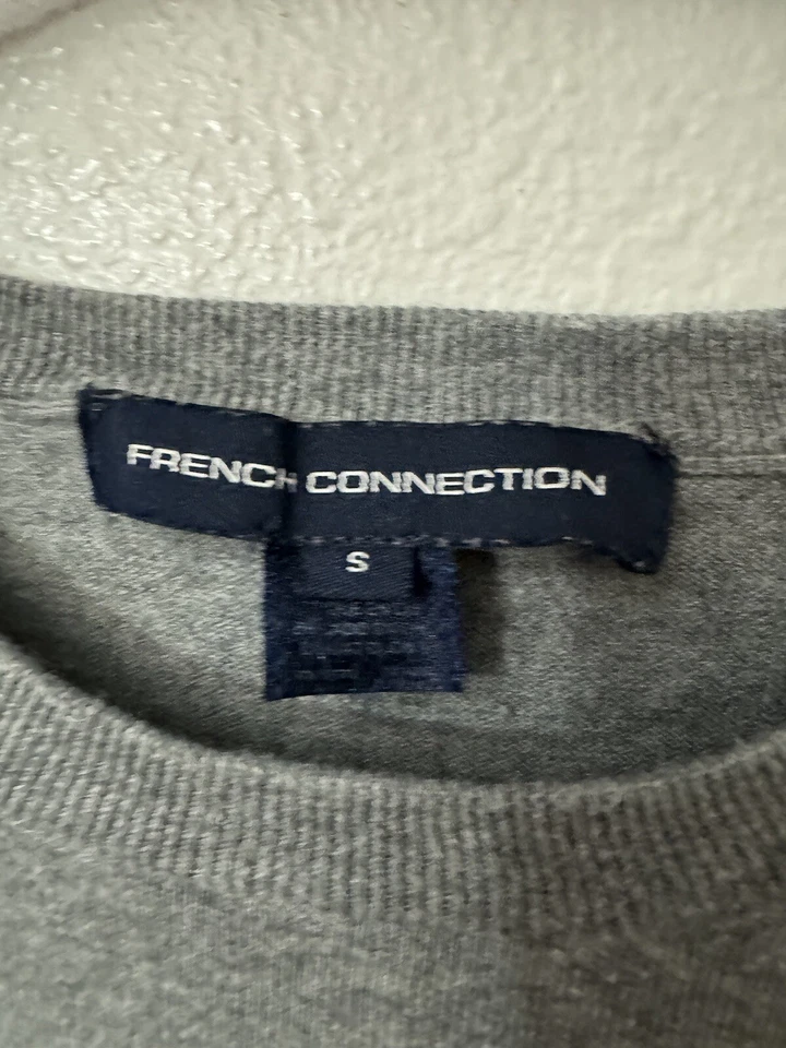 Suéter French Connection pestañas con lentejuelas talla pequeña Foto 2 de 4