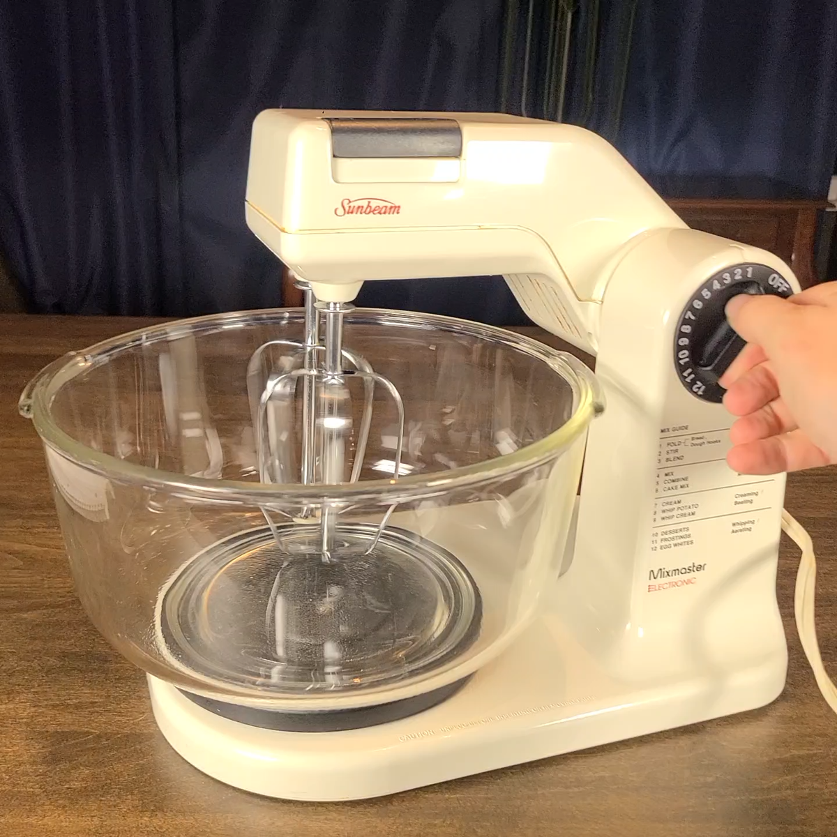 VTG 80s Sunbeam Mixmaster 12-Speed Electronic Stand Mixer Model