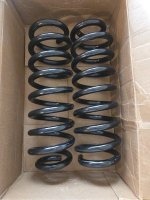 Dodge Durango - Jeep Grand Chrokee 2011-2024 Pair Front Coil Springs Moog #81742