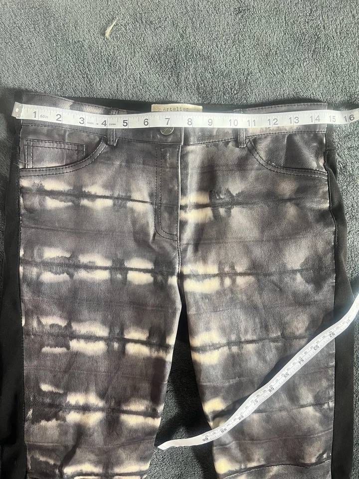 Nicole Miller Artelier Lambskin Leather Pants Leggings Women’s Size 6 - Image 2 of 4