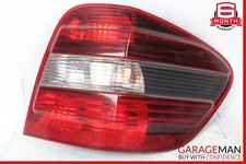06-08 Mercedes W164 ML350 ML63 AMG Hintere Rechte Seite Rücklicht Lampe OEM 06-08 Mercedes W164 ML350 ML63 AMG Hintere Rechte Seite Rücklicht Lampe OEM