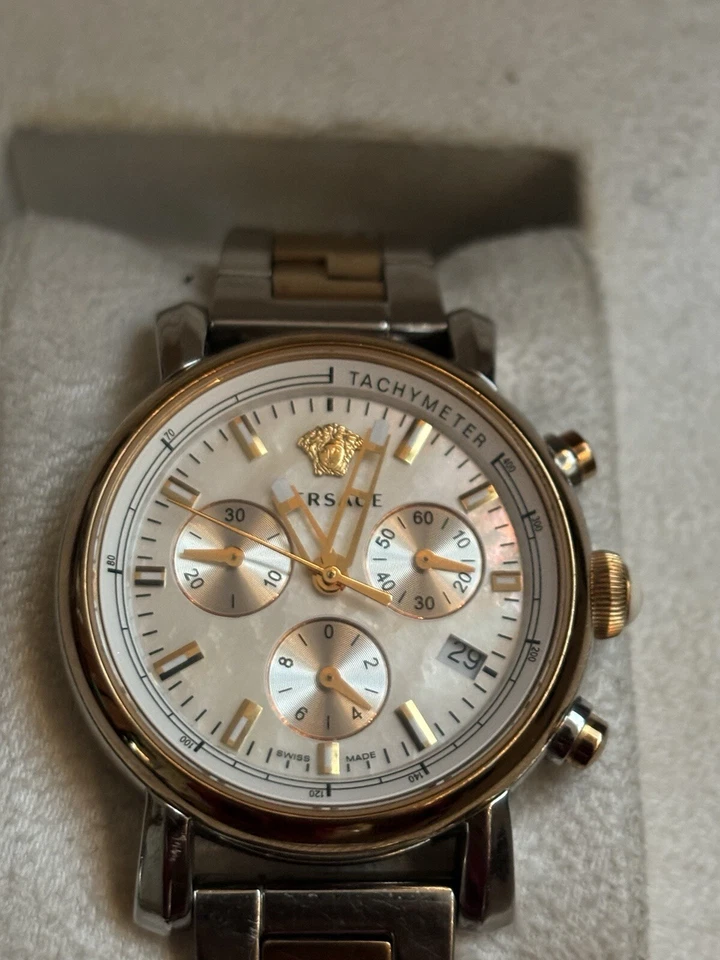 Auténtico reloj cronógrafo VERSACE Day Glam en caja original  Foto 4 de 4