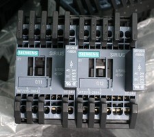 ONE (1)  Siemens 3RA2315-BXB30-2BB4 Sirius Reversing Contactor  NEW