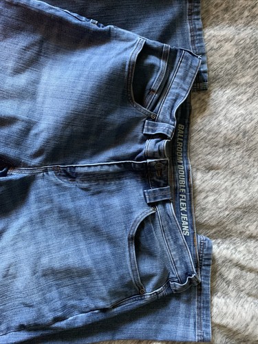 Genuine Duluth Trading Co Ballroom 