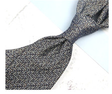 New Classic Checks Plaids Gray Black JACQUARD WOVEN 100 Silk Men's Necktie Tie