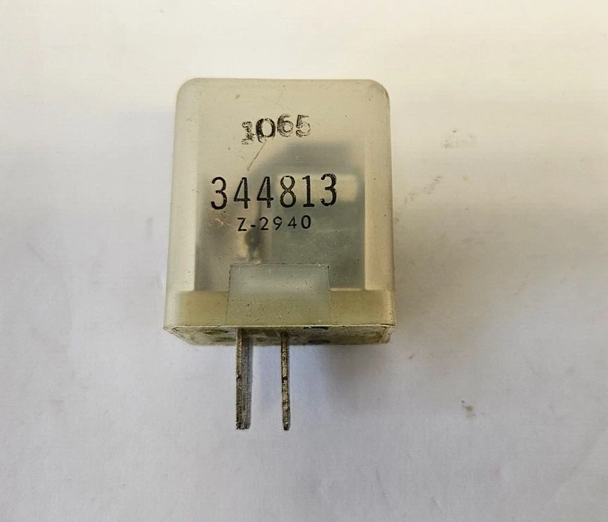 Chrysler Dodge Plymouth Diplomat 1978-1984 Lebaron Volare bocina relé 3747298 nuevo de stock Foto 4 de 4