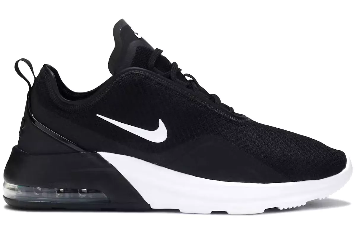 Size 13 Nike Air Max Motion 2 Black White AO0266 012 eBay