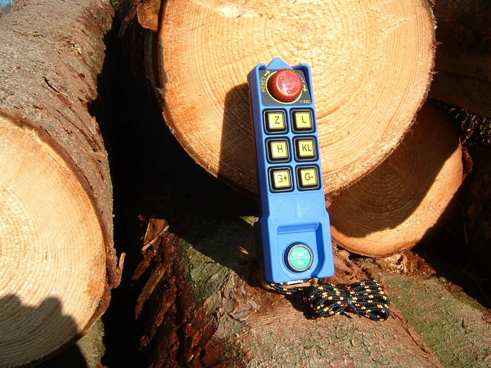 Forstfunk,Umbausatz V II für Forstseilwinde mit Leinen + Funksteuerung  WESPE8S - Bild 3 von 4