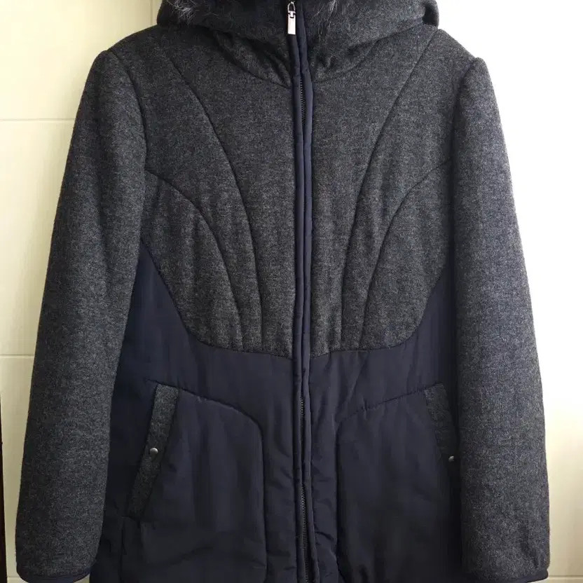 Program Hooded Padded Jacket Official - image 6