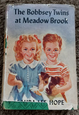 1943 HARDCOVER BOOK THE BOBBSEY TWINS AT MEADOW BROOK  BY LAURA LEE HOPE 258 PAG