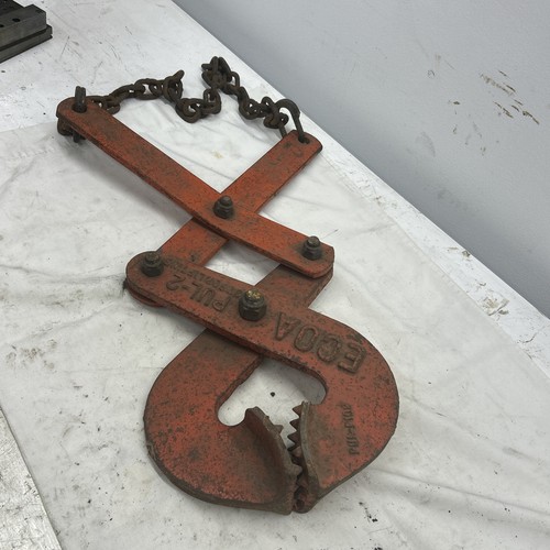 Ecoa Pul-2 Pul-p109 Single Scissor Pallet Puller. Warehouse Pallet Mover Grabber