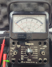 Simpson 260 Series 8 AC/DC Volt/Ohm/Milliammeter VOM Multi-Meter w/ Case & Cable