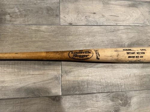 BRYANT NELSON GAME USED SIGNED AUTOGRAPHED BASEBALL FULL SIZE BAT 2002 RED SOX